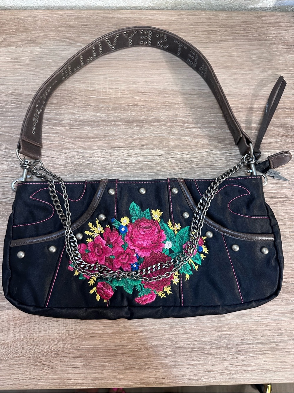 Authentic Betseyville by Betsey Johnson shoulder bag